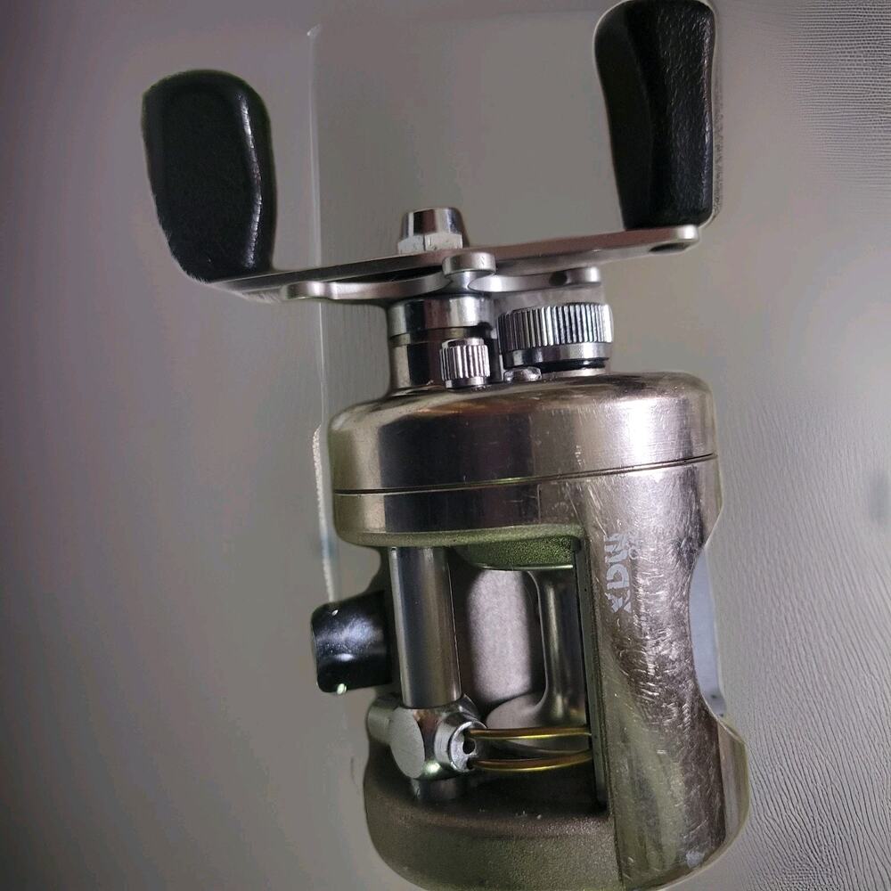 Abu Garcia Ambassadeur 3600c Silver Max Chrome Edition 6 Ball Bearings